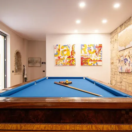 In With Pool On Umbrian Hills